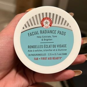 Facial Radiance Pads
